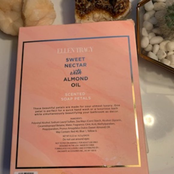 Ellen Tracy Rose Shaped Soap - Picture 4 of 4